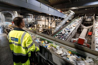 Sammlung von Industrie- und Postproduktionsabfällen
